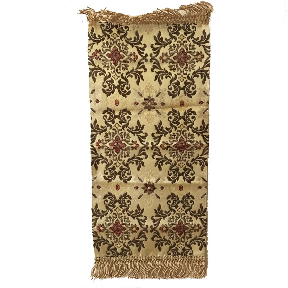 NWOT EMBROIDERED SILK RUNNER